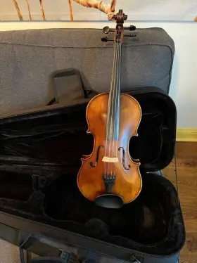 215005 Dvorak Viola P-295 15.5 Inch Only Slightly Used