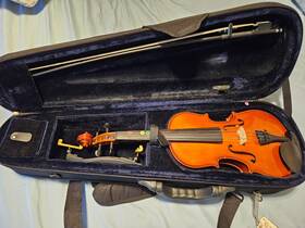 Franz Hoffmann Kpaf061-438 Viola 13 Inch With Case Neck Rest And Bow Glasser Bronx