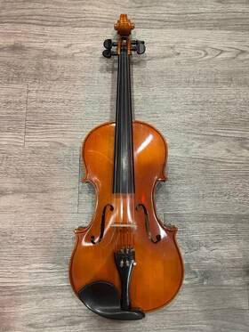 Hermann Beyer E201/152 1998 Viola 15.5 Inch 4/4 With Case