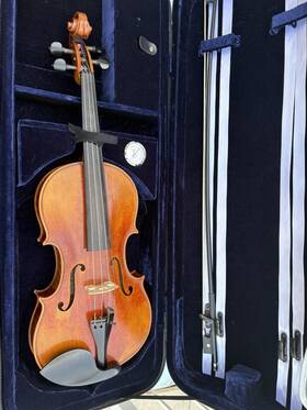Medici 16023502 Viola 15.5 Inch Model No Year Marked Fiberglass Bow With Case