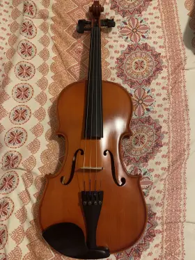 Queenz18 Mo Mentee 16 Inch Viola