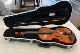 16.5vaho Nikolas 16.5in Acoustic Viola #6043 Brown With Case And Bow 16.5vaho Nikolas 16.5in Acoustic Viola #6043 Brown With Case And Bow