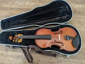 R401e162 Scherl & Roth And Viola R401 16.5 Inch Stradivarius Reproduction With Hard Case Bow