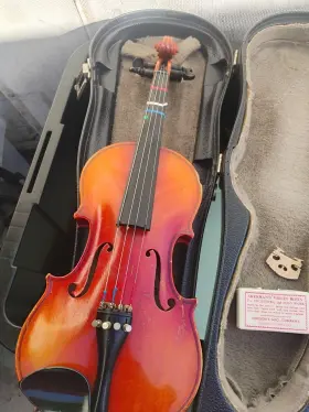 Ma-100-13 Strobel Gently Used Inch Viola With Hard Case Bow Rosin And Shoulder Rests