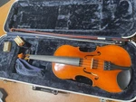 Samuel Eastman VA80 2012 Student Viola 14 Inch Ted Brow Bow Case Used. Price: $295.00.