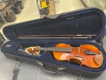 Scott Cao STA017 Viola W Case 13 Inch Used. Price: $775.00.