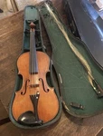 Violin Labelled Carlo Storioni Used. Price: $872.76.