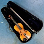 Knilling Bucharest 4KF Full Size 4/4 Violin W/ Bow & Case Used. Price: $199.00.