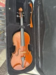 15.5 Viola Howard Core/toussaud Lee 1998 $1900 Model HC900V Excellent Case Used. Price: $1900.00.
