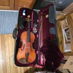 Otto Benjamin ML300 Full Size Violin With Bow And Case Preowned Used. Price: $1400.00.