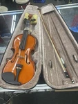Bellafina Prelude Series Viola Outfit 13 In. Used. Price: $99.99.