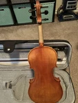 Maple Leaf MLS130VN 4/4 Excellent Condition With Case Used. Price: $200.00.