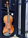 Viola 15.5" Medici $1900 Model 16023502 (no Year Marked) Fiberglass Bow W/case Used. Price: $1900.00.