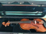 Benjamin Eastman Viola MA200 15.5 Inch Used. Price: $750.00.