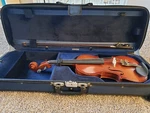 4/4 Scherl & Roth Viola 15 With Bow And Hard Case Used. Price: $585.00.